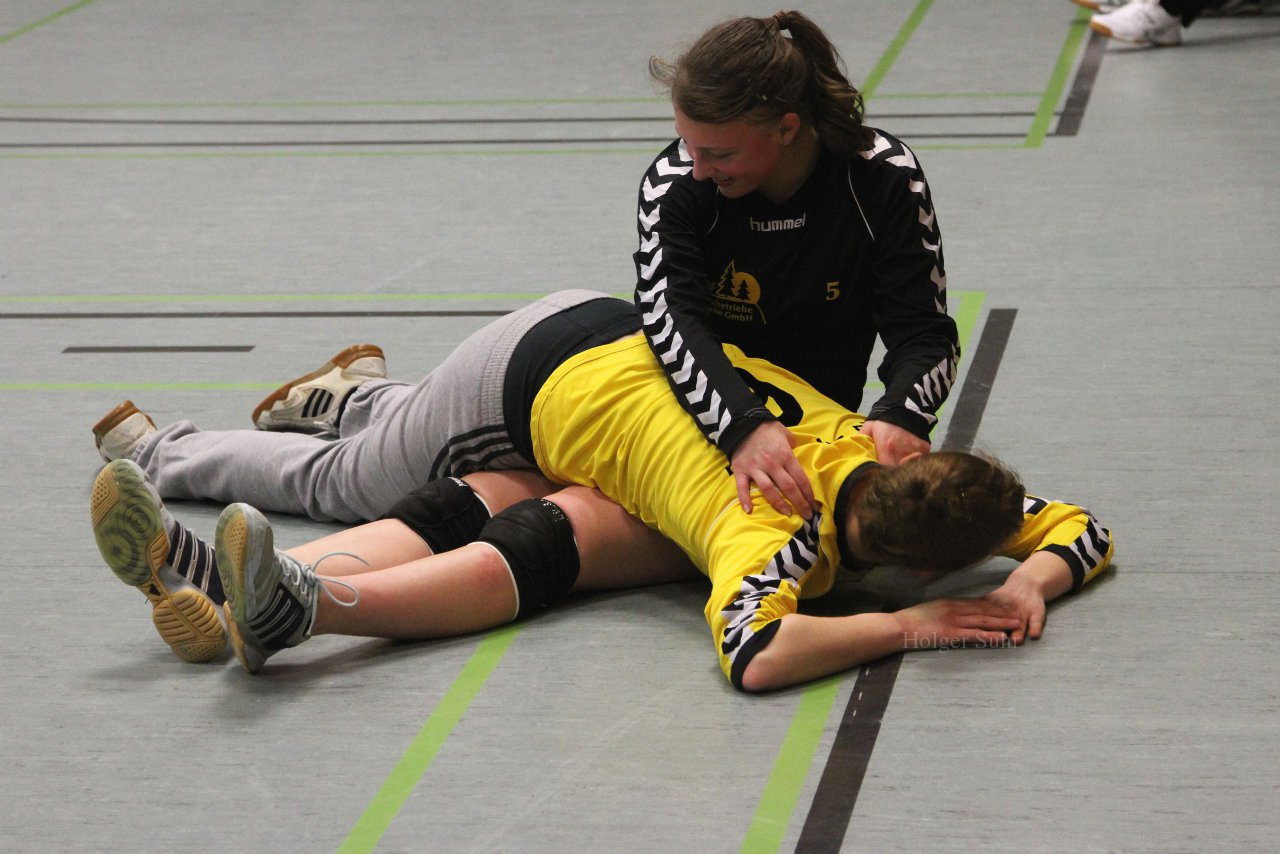 Bild 412 - U16w 6.Tag am 11.02.12